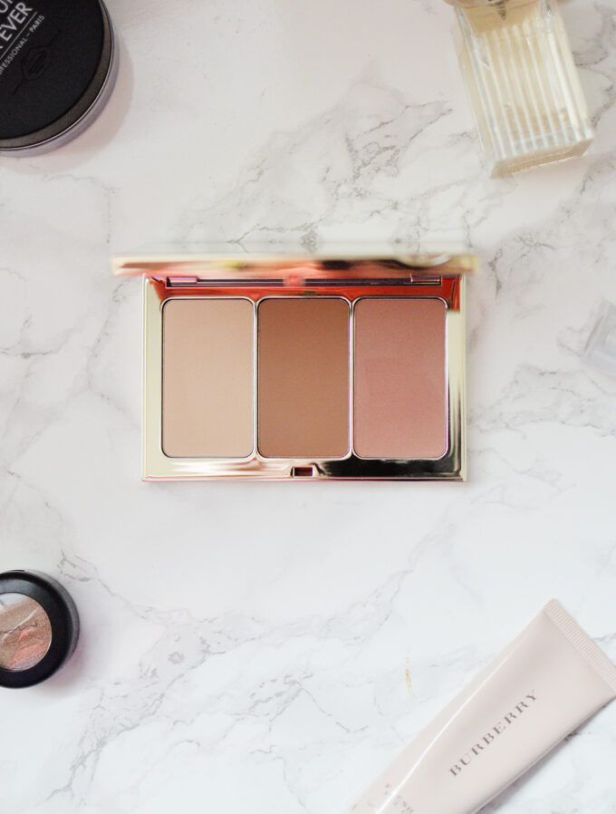 Clarins Face Contouring Palette Review.