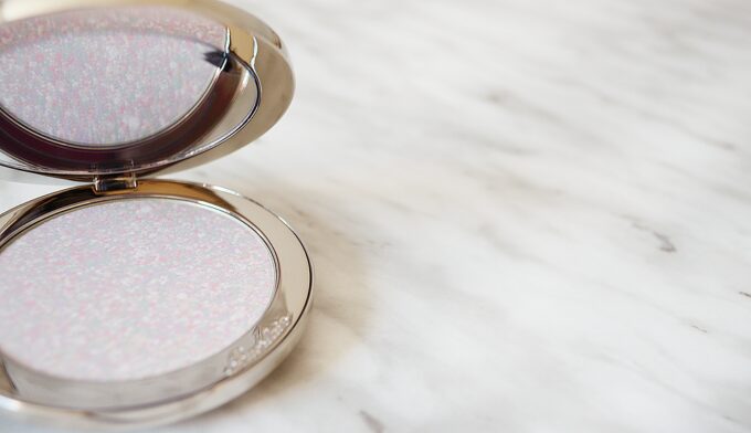 Guerlain Meteorites Compact Light Revealing Powder