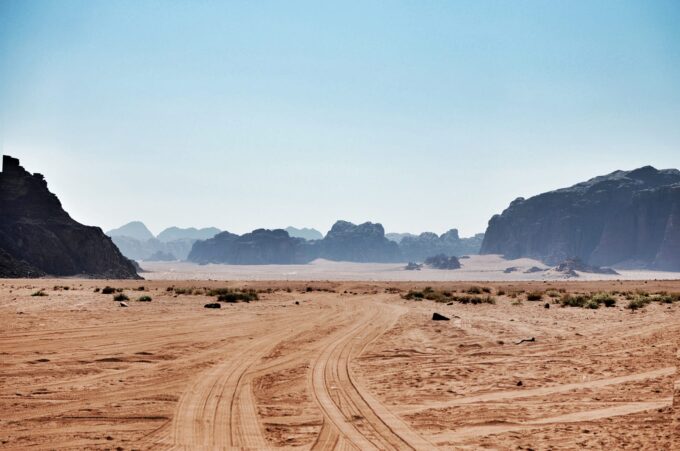 Exploring the beautiful Wadi Rum in Jordan