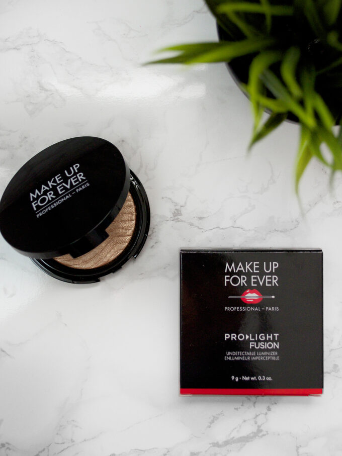 make-up-for-ever-pro-fusion-light