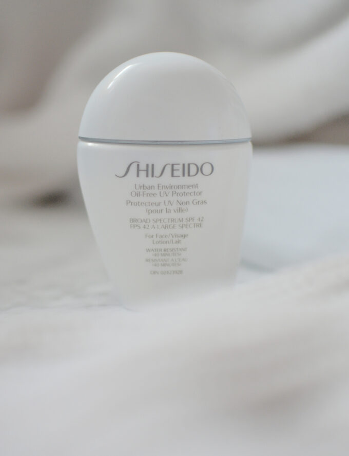 Shiseido Urban Environment Oil-Free UV Proctector.