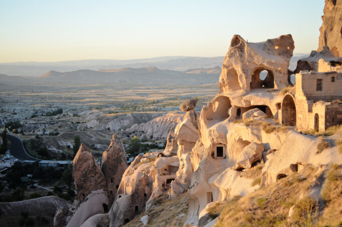 Hiking at Uchisar Castle and sunset views!