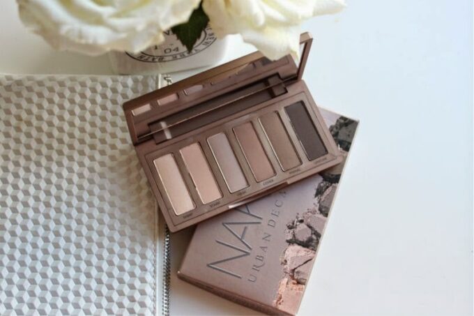 Urban Decay Naked2 Basics Eyeshadow Palette,