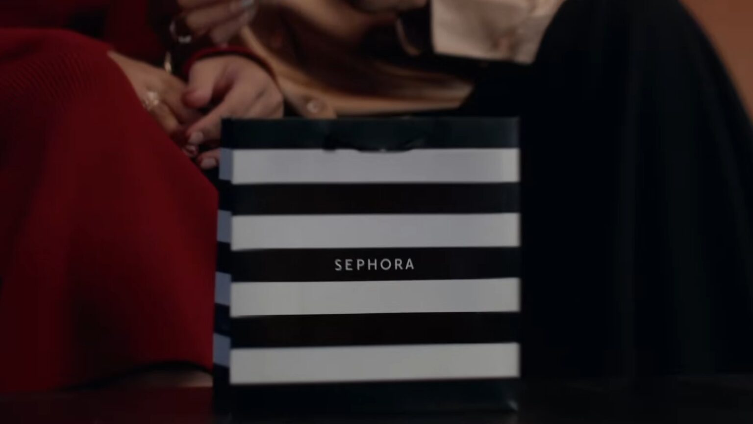 Can I Return Perfume to Sephora? Return Policy Explained